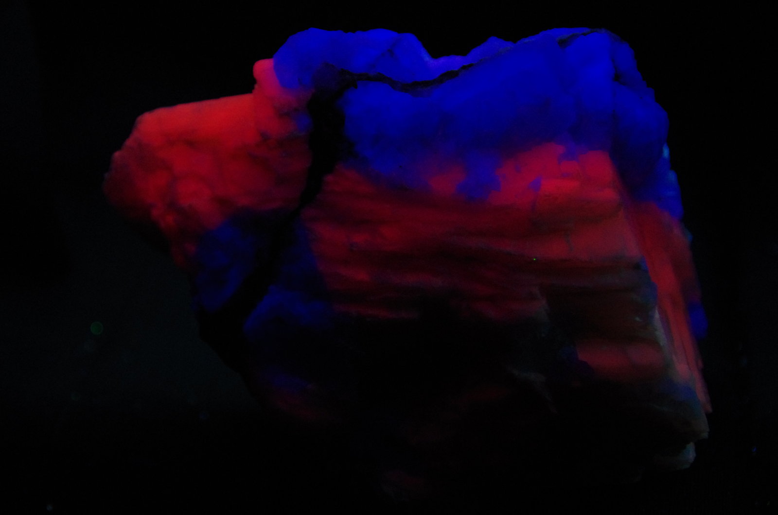Calcita con Fluorita
(Autor: Juan María Pérez)