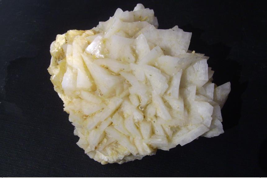 Ortoclasa (variedad adularia)
9,5 x 8 x 5 cm
(Autor: Antonio Alcaide)