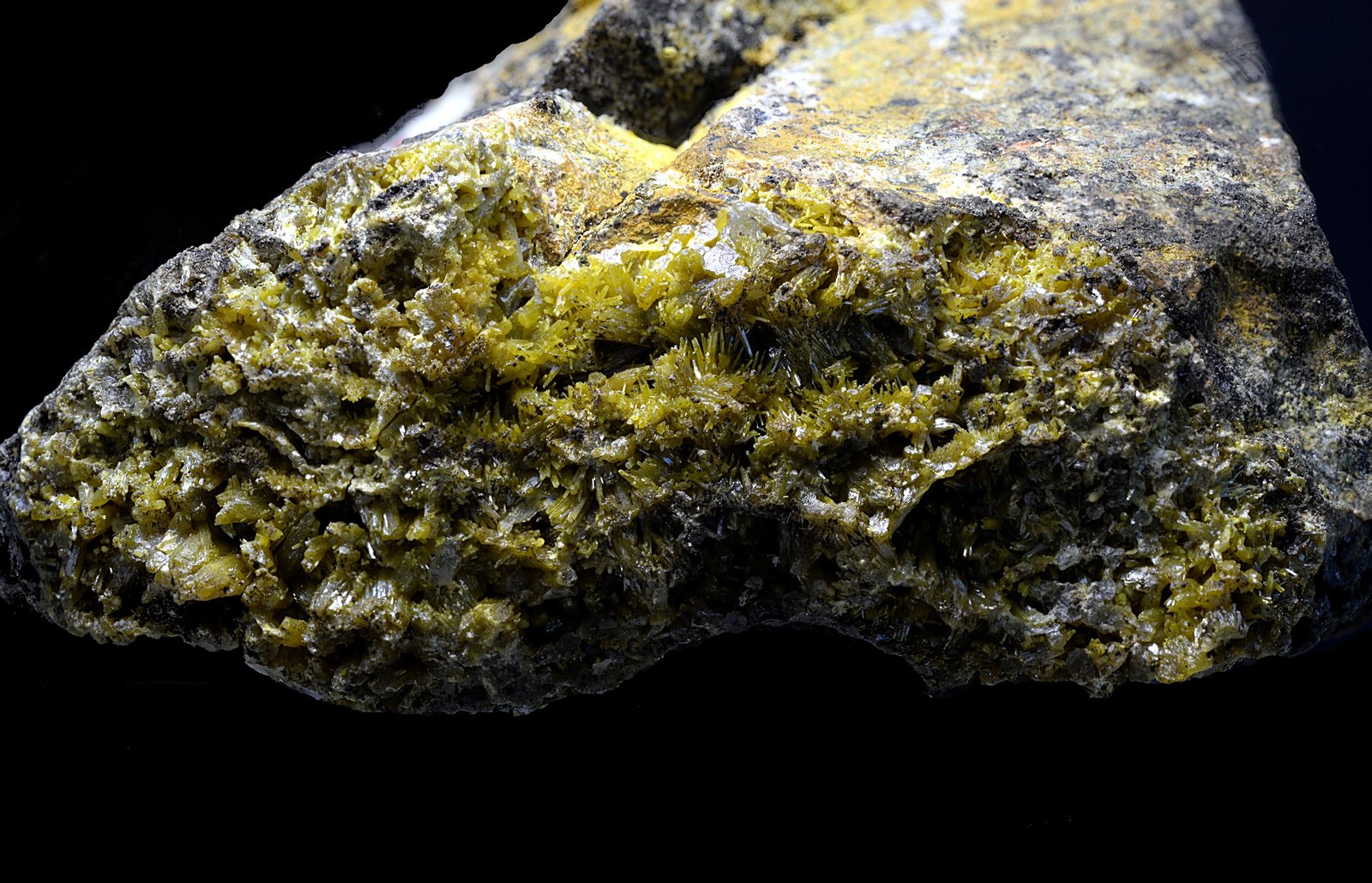 Vanadinita
4 x 2 cm.
(Autor: Antonio Carmona)