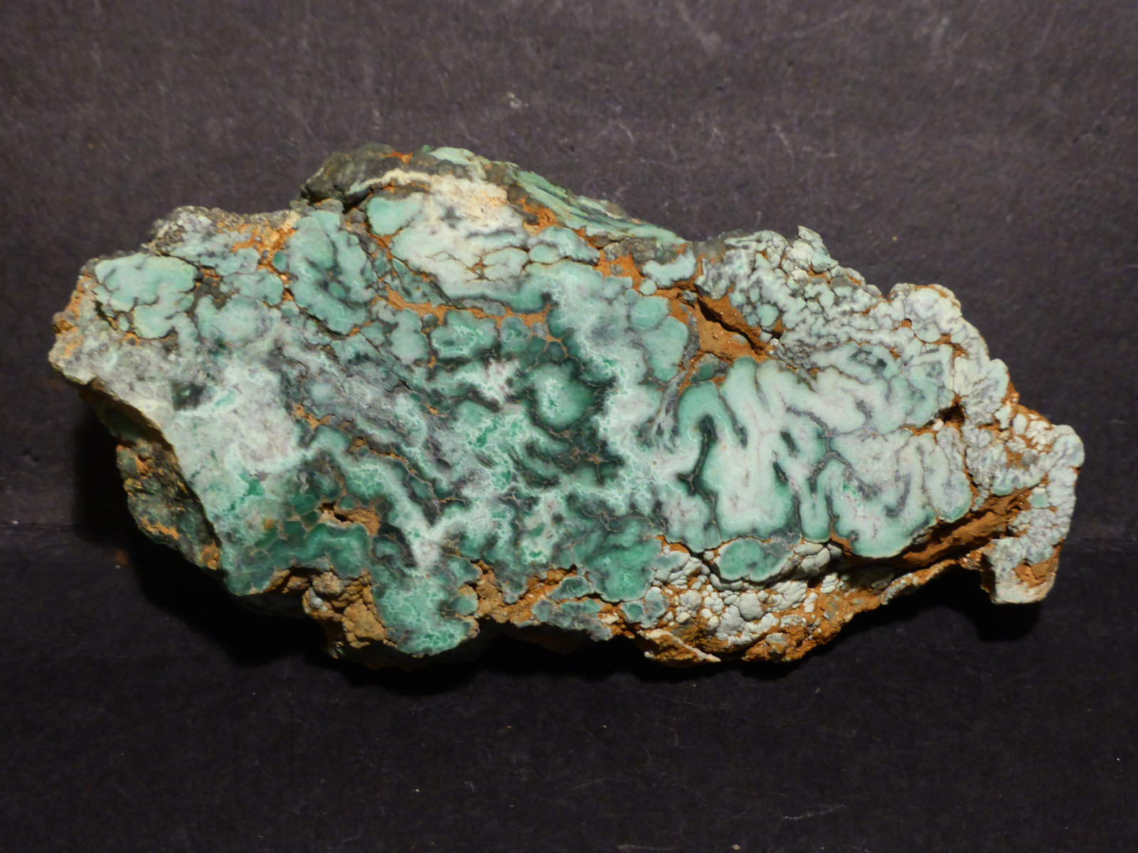 Variscita
7,5 x 3,5 cm
(Autor: Ander Ispizua Juan)