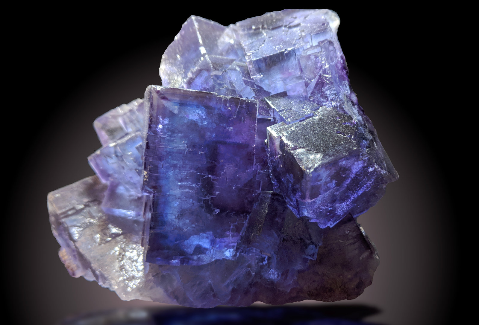 Fluorita
13x9cm, cristal de 5cm de arista
(Autor: Raul Vancouver)