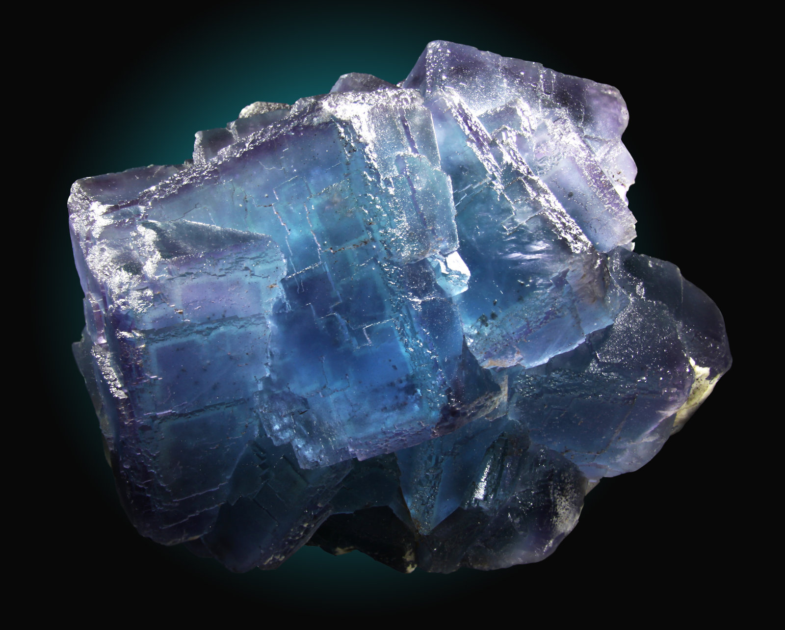 Fluorita
27.5 x 23cm, cristales 13cm de arista
(Autor: Raul Vancouver)