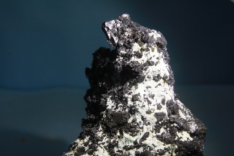 Villamaninita
Cristal de 1cm
(Autor: minero1968)