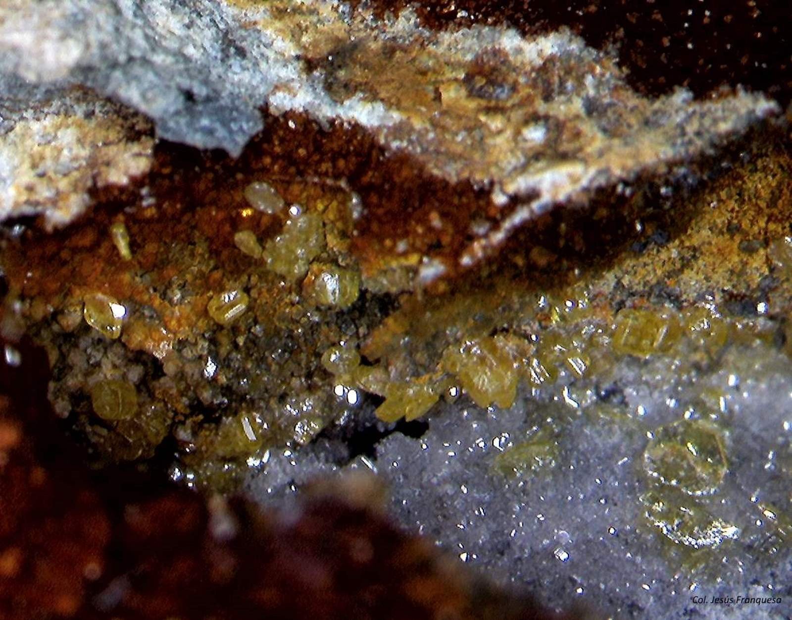 Wulfenita.
5´020 x 2´503 mm.
(Autor: Jesus Franquesa Baucells)