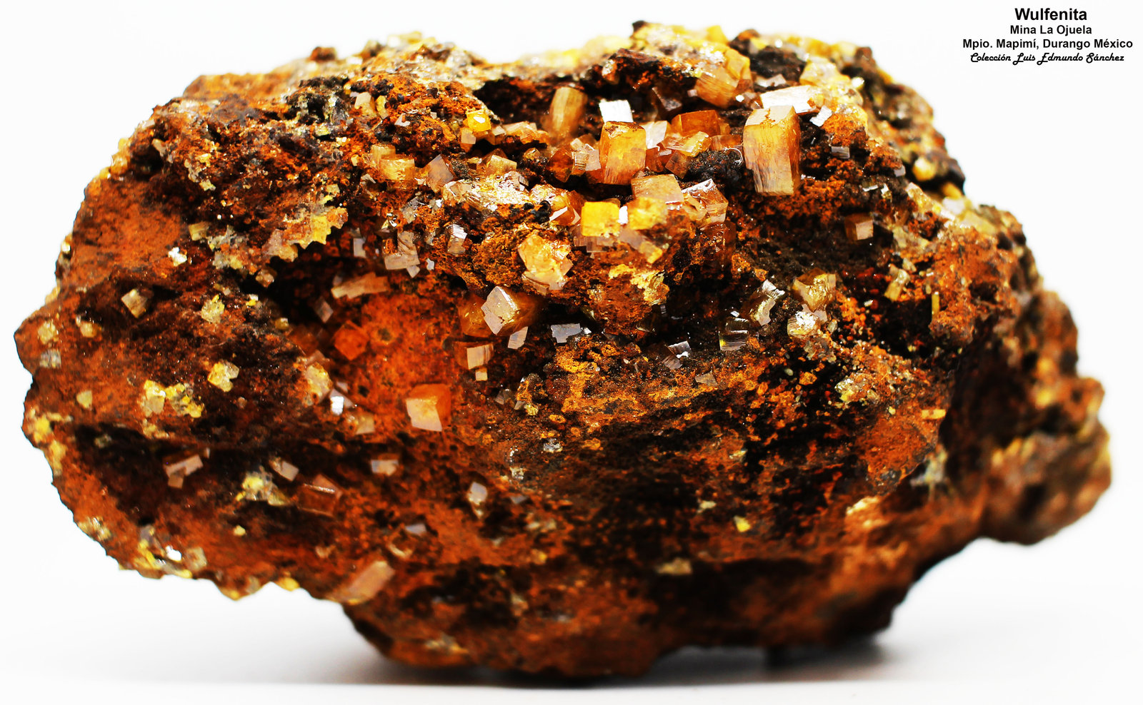 Wulfenita
10x7x6 cm
(Autor: Luis Edmundo Sánchez Roja)