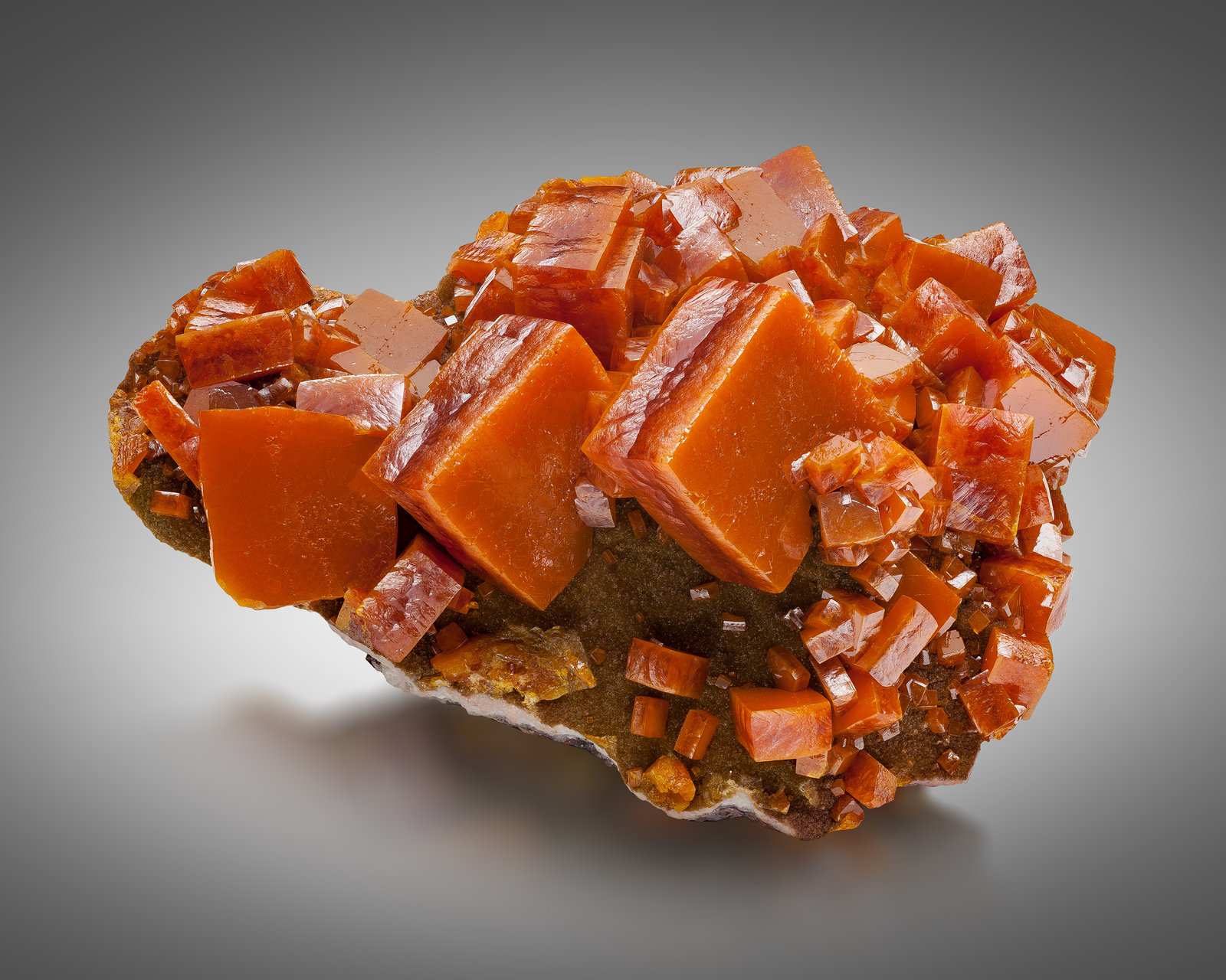 Wulfenita
10 x 8.5 x 6 cm / cristal principal: 3 cm
(Autor: Museo MIM)