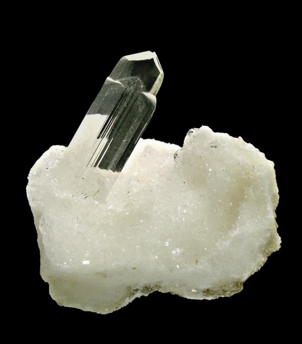Yeso
6 × 5 × 4.8 cm. El cristal más grande mide: 3.3 × 1.2 cm.
(Autor: Jordi Fabre)