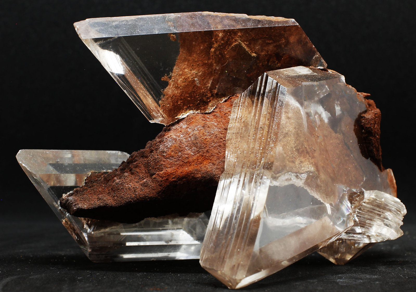 Yeso (variedad selenita)
8x5.5x6 cm
(Autor: Luis Edmundo Sánchez Roja)