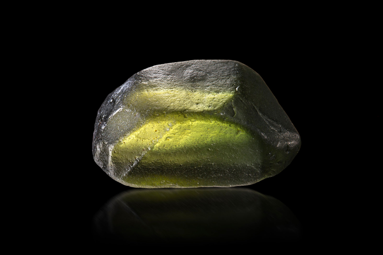 Zircón
1 x 1 x 2.5 cm
(Autor: Museo MIM)