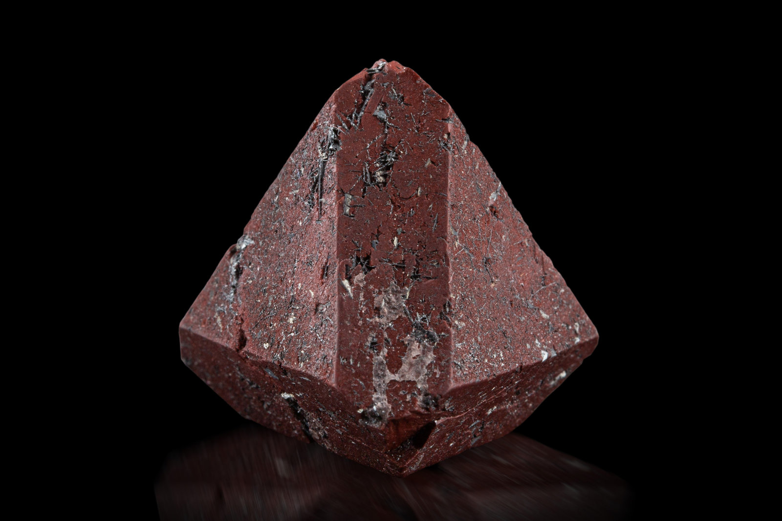 Zunyita
2 x 2 x 2 cm
(Autor: Museo MIM)